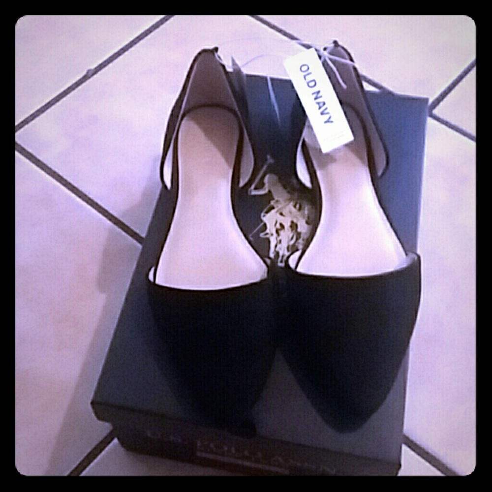 Dress shoes